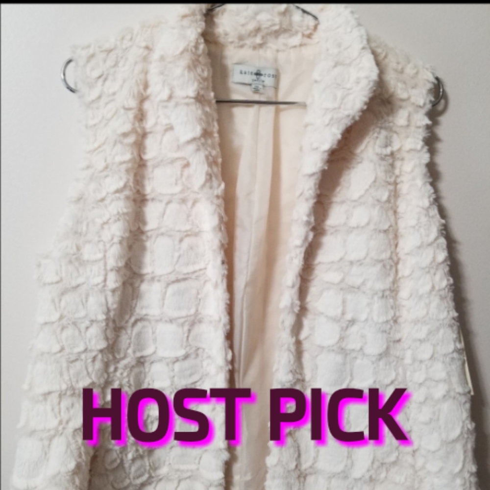 🎉🎈HP🎉🎈Kate & Rosy - lined fur vest NWT